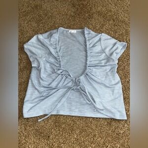 Garage size small light blue crop top